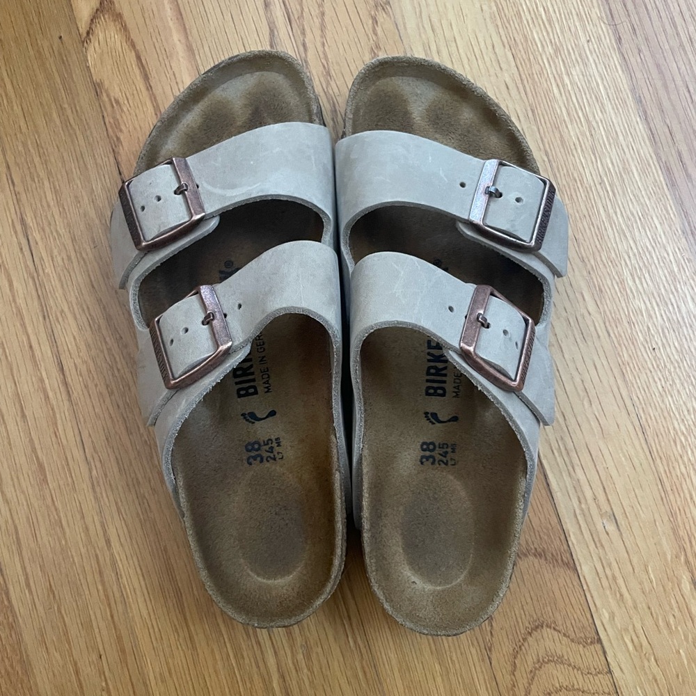 Birkenstocks Leather Taupe like new